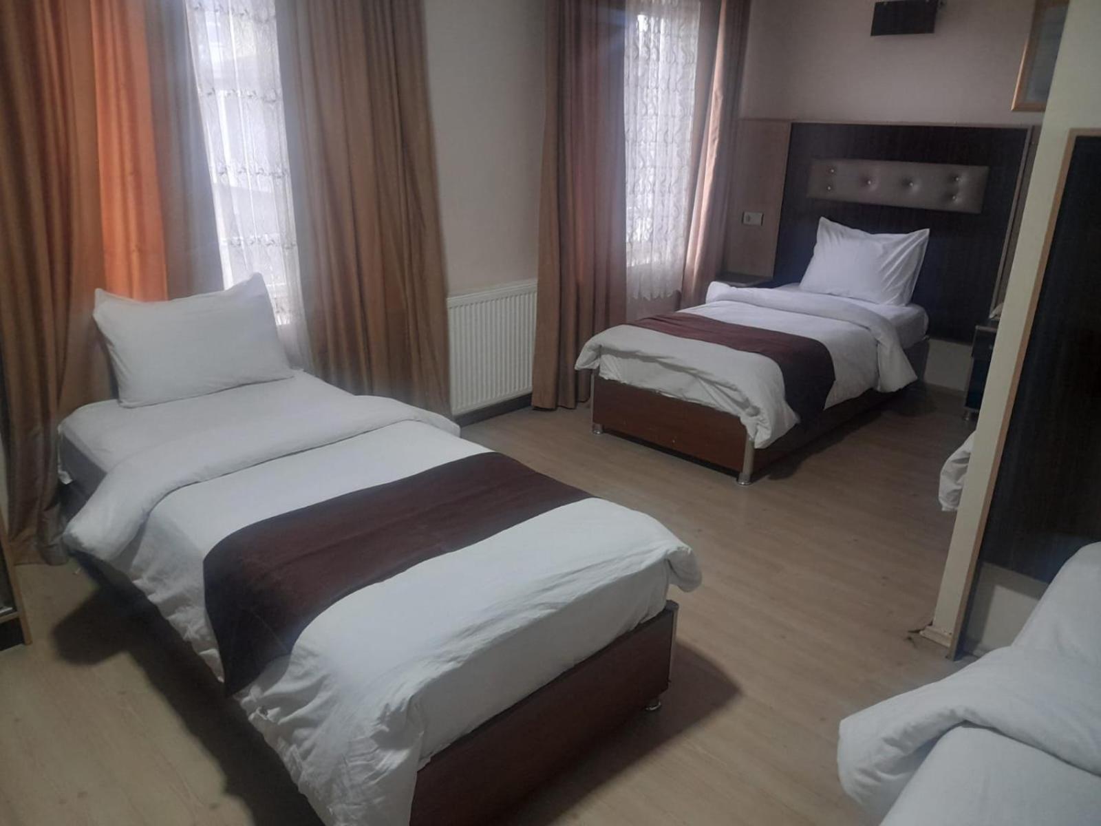 Guengoeren Hotel Kars Exteriör bild