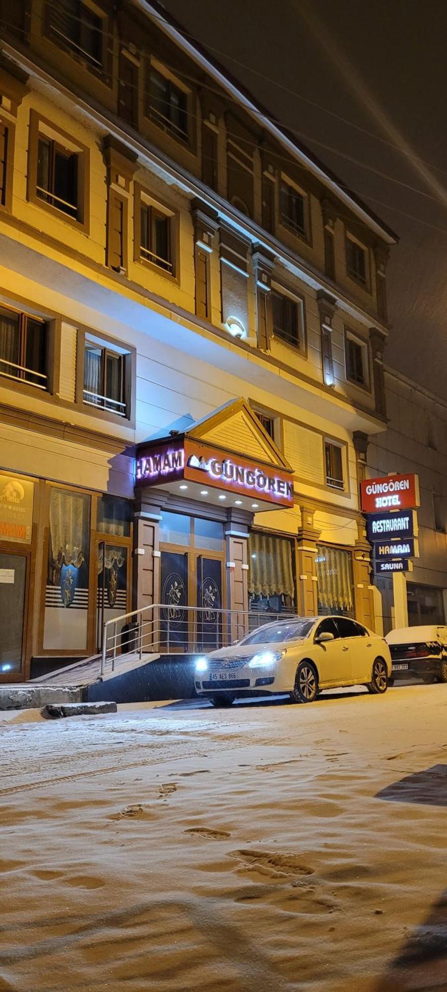 Guengoeren Hotel Kars Exteriör bild